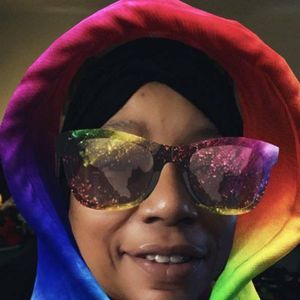 Meet your Posher, Roslyn